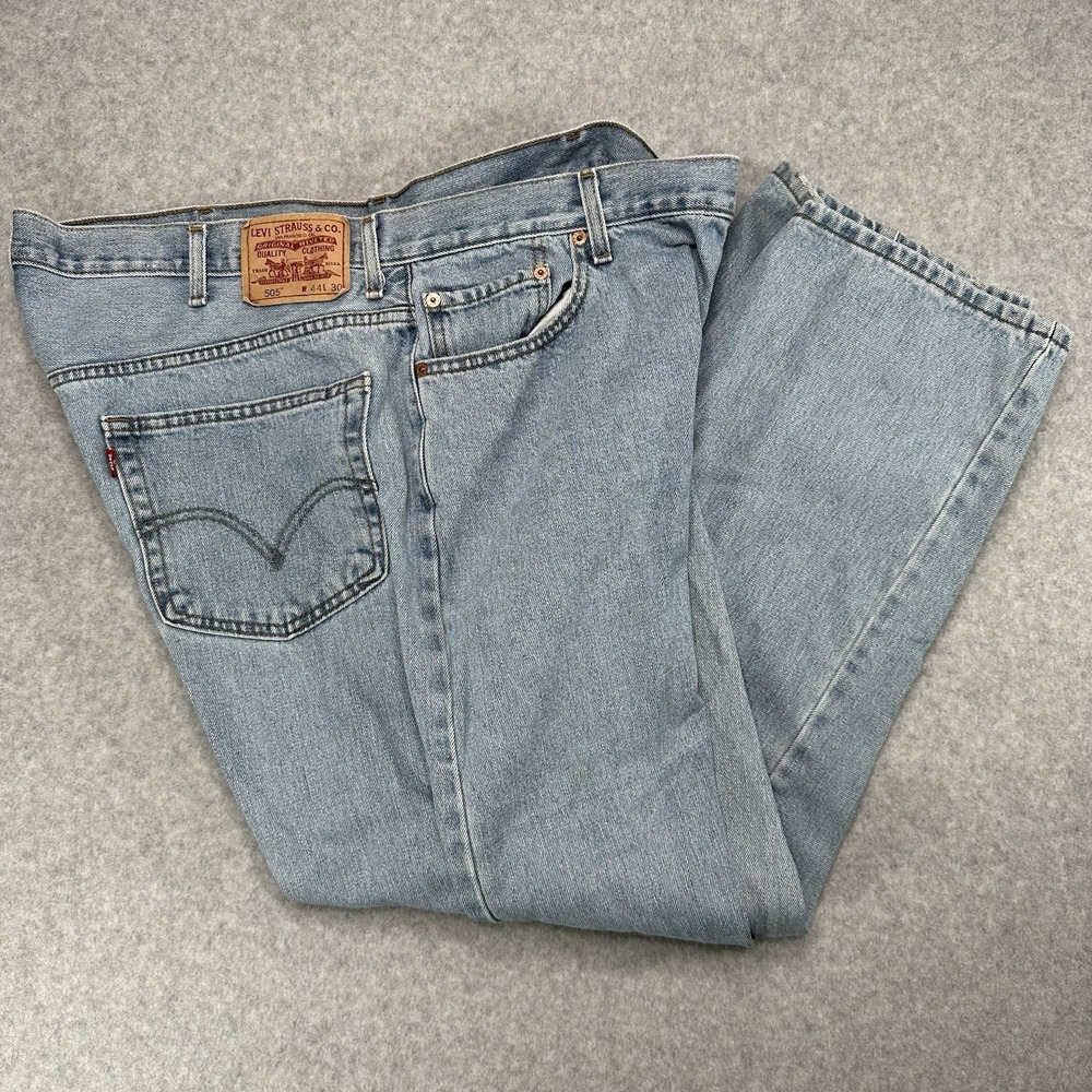 VTG Levis 505 Jeans Men 44x30 Denim Light Blue Regular Fit‎ 90s Y2K Distressed